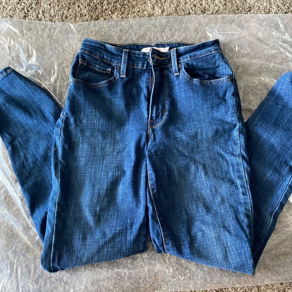 Levi 721 High Rise Skinny